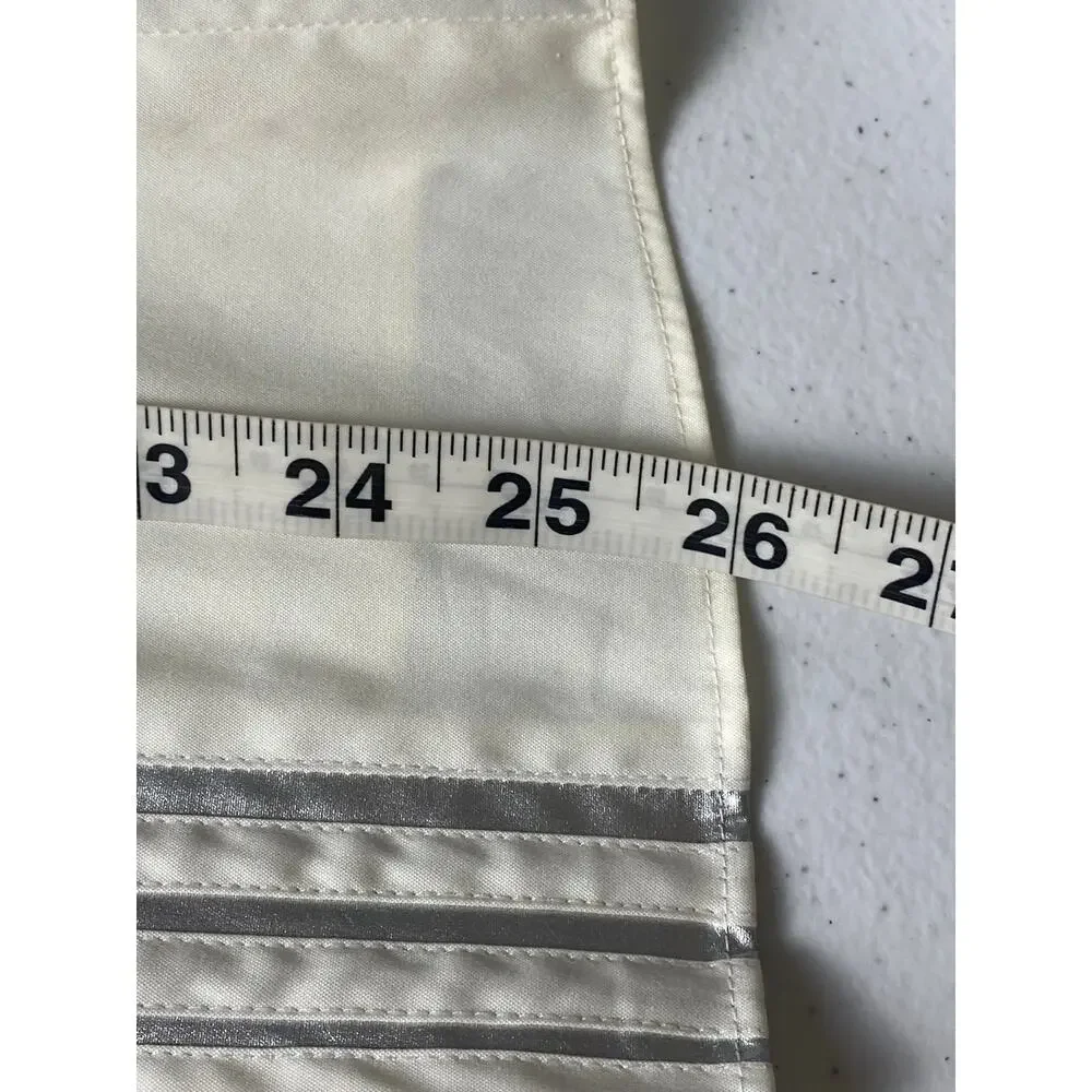 Lafayette 148 Classic Ivory Button Collared Blouse Silver Vertical Detail Size 8 - Picture 7 of 9